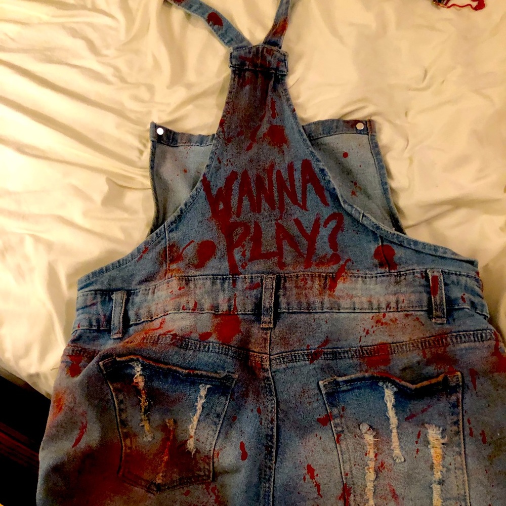 DIY chucky overalls!